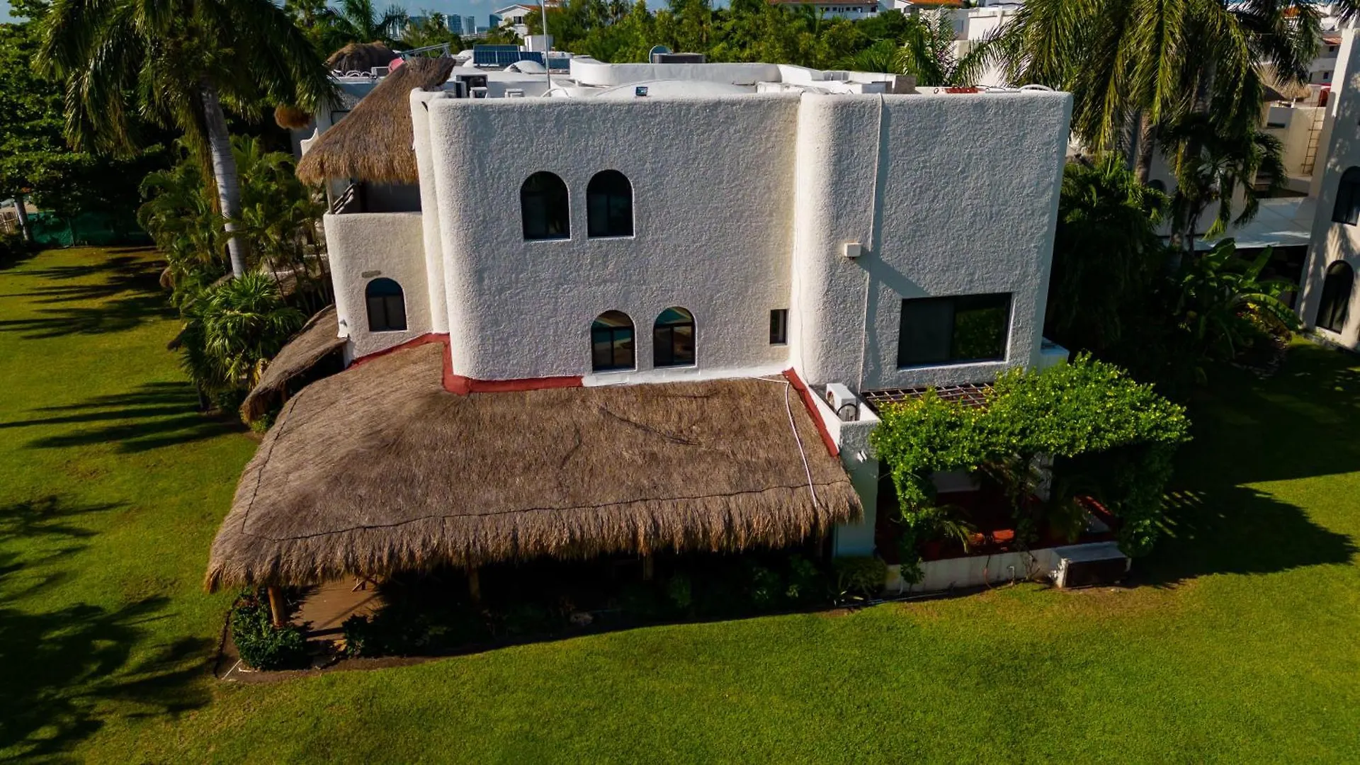 Sunset Paradise Villa At Nichupte Lagoon Cancun Mexico