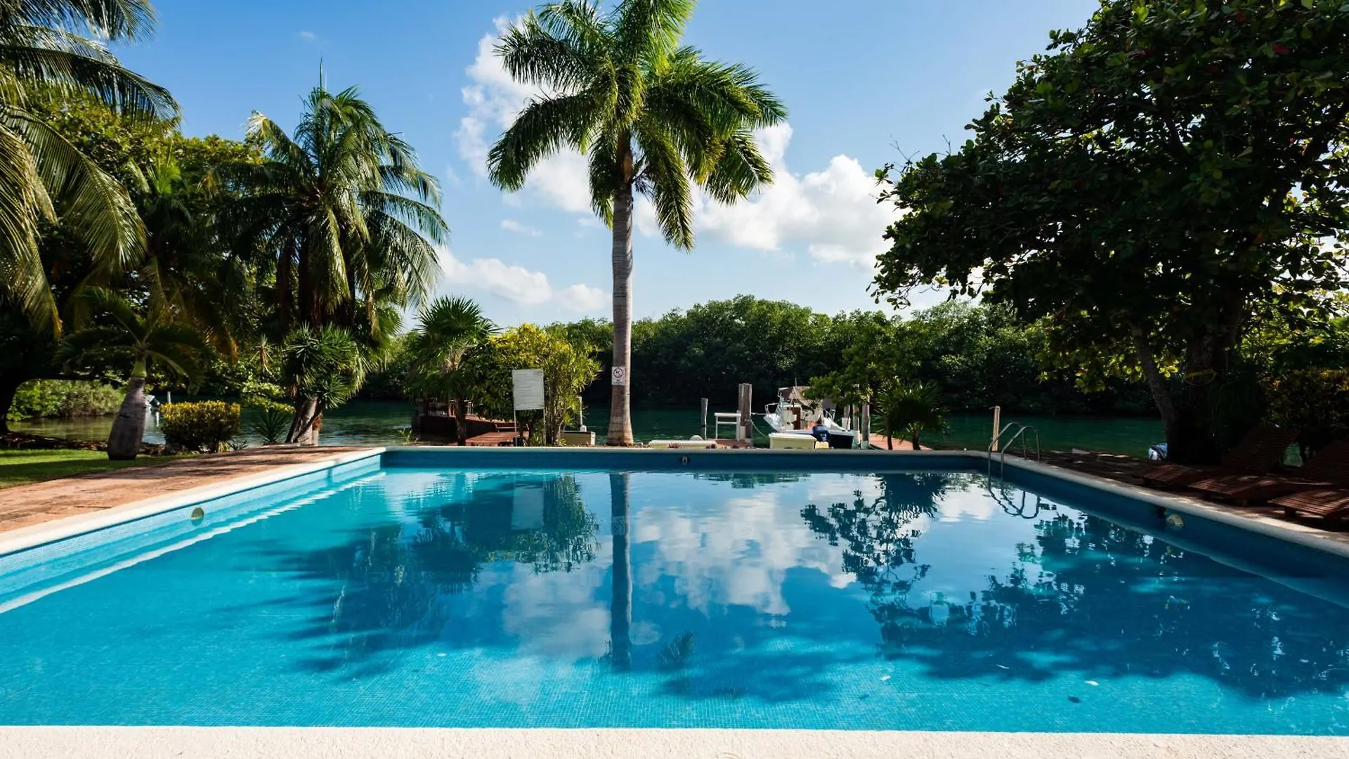 Sunset Paradise Villa At Nichupte Lagoon Cancun